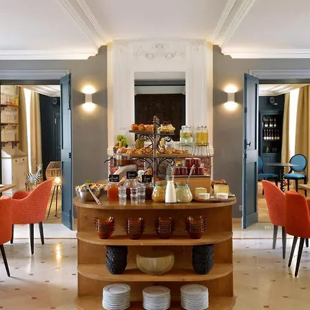 Chateau Saint Gilles - Bayeux 4* Guéron