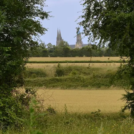 Chateau Saint Gilles - Bayeux 4* Guéron