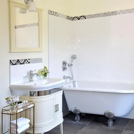 Chateau Saint Gilles - Bayeux 4*