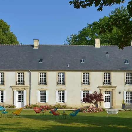 ホテル Chateau Saint Gilles - Bayeux 4*