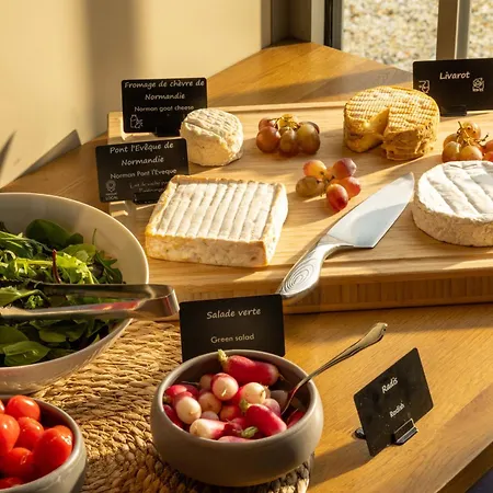 Hotel Chateau Saint Gilles - Bayeux 4*