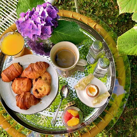 Château Saint Gilles - Bayeux Hotel