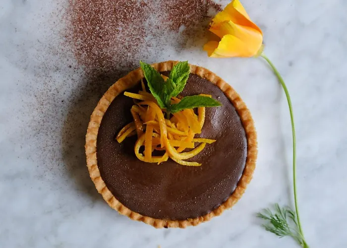 Chateau Saint Gilles - Bayeux 4* Guéron